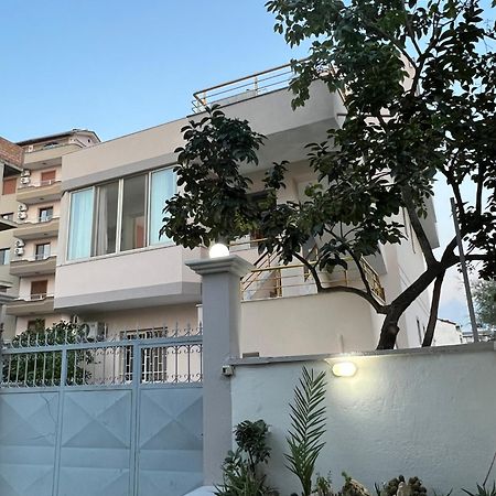 Guest House Sala Durres Exterior photo